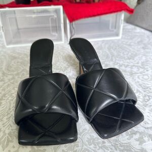 Bottega Veneta Black Quilted Leather Mules